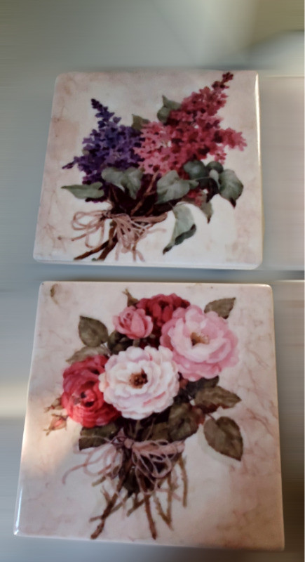Vintage Ceramic Tile Floral Botanical Coaster Set in Arts & Collectibles in City of Toronto - Image 4