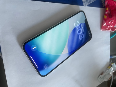 IPHONE 14 WHITE 128GB UNLOCKED EXCELLENT BATTERY, View more
