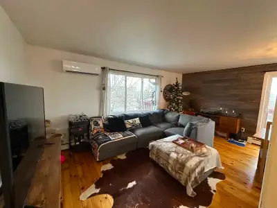 Apartment For Rent Top Floor Apartment for Rent Available April 1st, 2026 Rent: -$2250.00 per month...