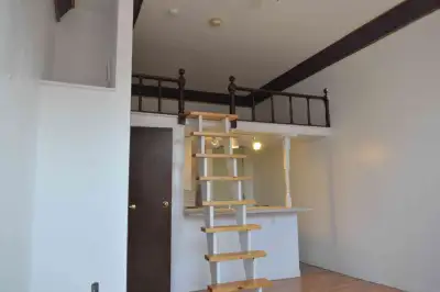 ***Please call 905-745-4845 for all rental inquiries. We do not answer messages on Messenger*** -Ava...