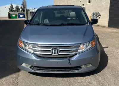 Selling our Honda odyssey TOURING one owner, YES ACTIVE STATUS runs and drives prefect no issues at...