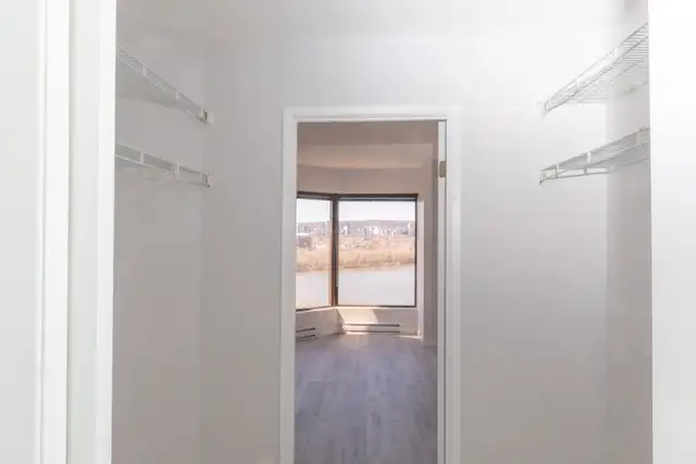 1-bedroom condo for rent -  Ile des Soeurs in Long Term Rentals in City of Montréal - Image 7