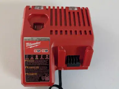 Milwaukee M18/M12 charger (READ AD), View more