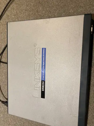 Linksys Cisco SRW224P 24-Port 10/100 + 2-Port Gigabit Switch, View more