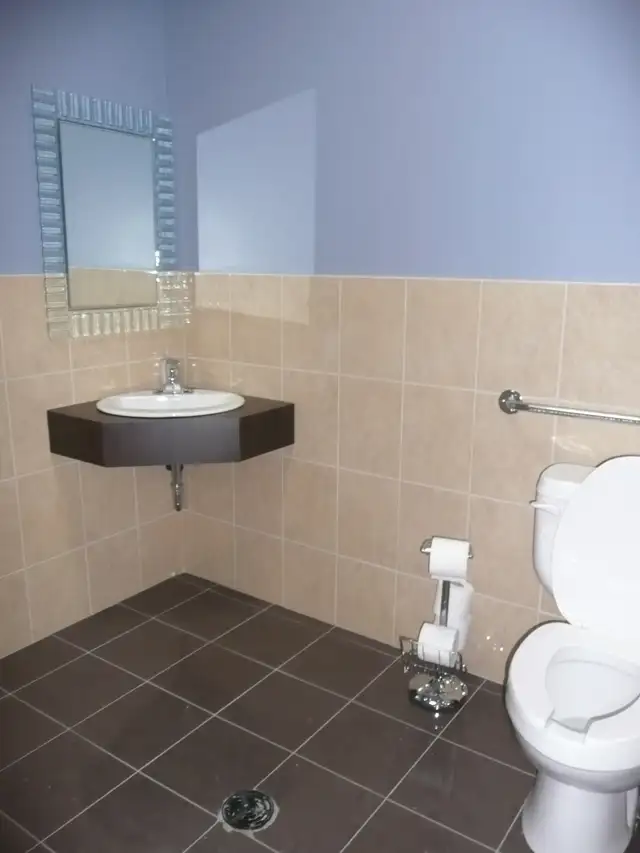Photo 9