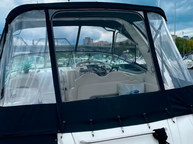 Chaparral Signature  290 2006 in Powerboats & Motorboats in Ottawa - Image 6