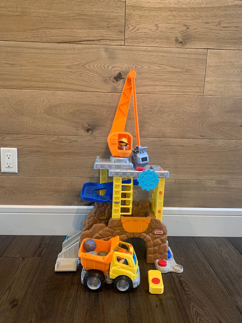 FisherPrice Deluxe Construction Playset Toys & Games Red Deer Kijiji