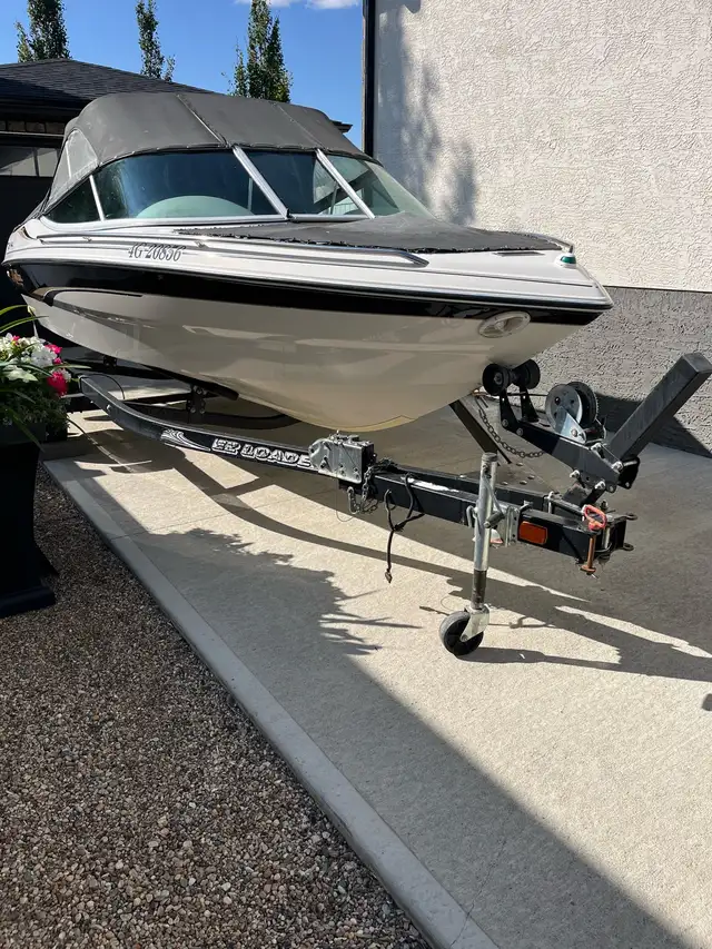 2002 Malibu M1750 Sport Boat in Powerboats & Motorboats in Moose Jaw - Image 9