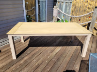 Excellent condition large aluminum patio table