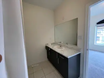 Hi, I have room available in the house. All amenities are close. Please DM me, if any interest.