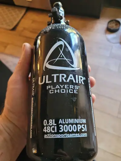 Ultrair HPA 3000psi. Currently showing a bit over 200psi.