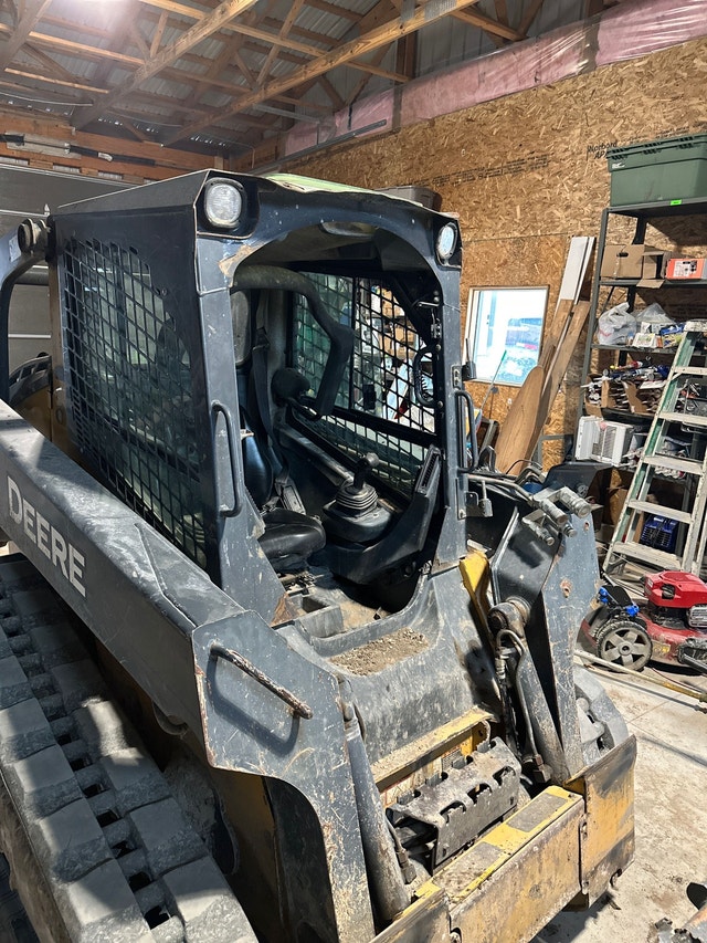 2013 JOHN DEERE TRACK LOADER 323D **** SKID STEER *** Heavy Equipment