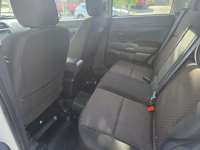 Pristine 2017 Mitsubishi RVR522604351975608327