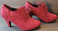 George Oxford High Heel Burgundy Faux Suede Shoes Sz 8