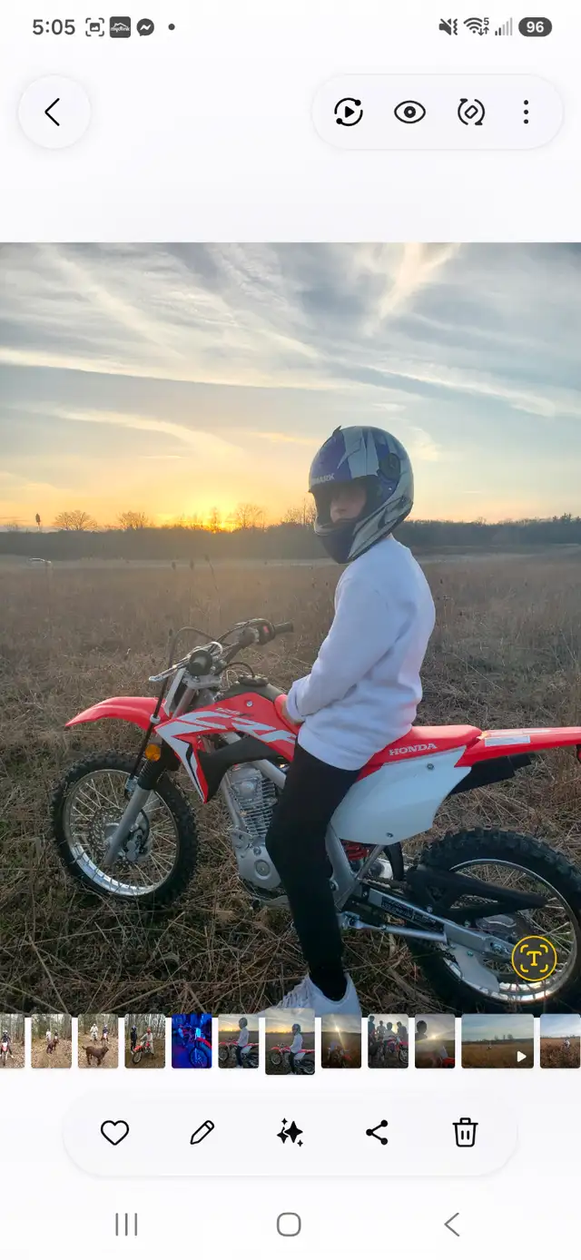 2021 CRF 125 F Honda dirt bike in Dirt Bikes & Motocross in Oakville / Halton Region - Image 4