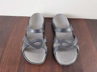 Crocs sandals women size 9