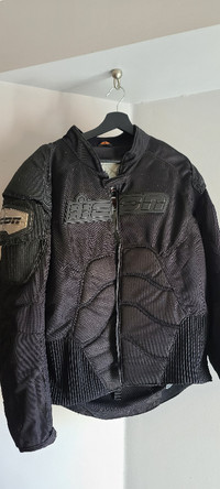 Motorcycle gear - jackets, leather, shoes