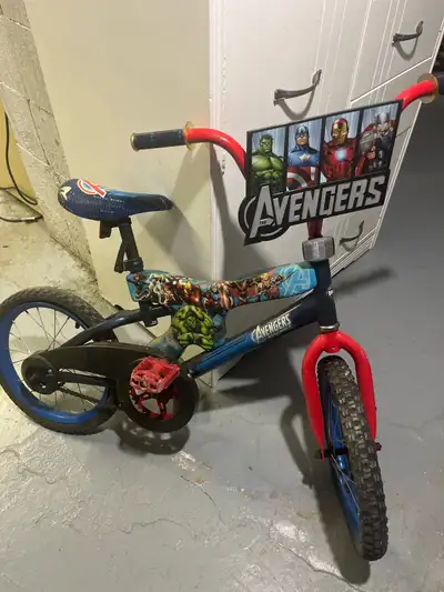Bicyclette Enfant garçon Avengers 16po, View more