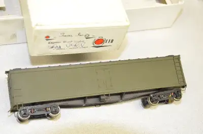 HO Scale Brass Express Wood Refrigerator Car CNR Paint, View more