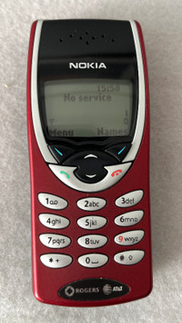 Nokia 8260 Phone with box