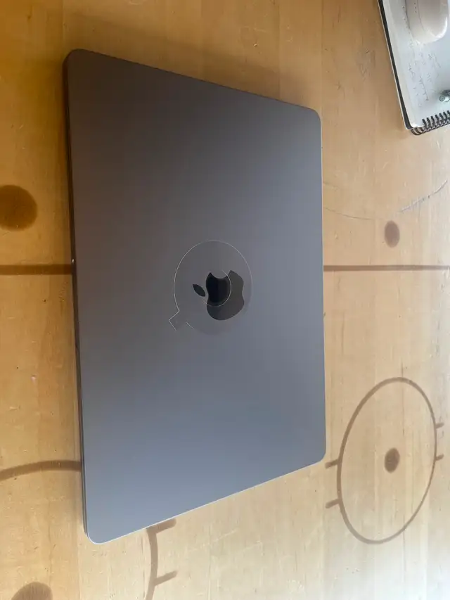 Apple M2 256gigs 8g ram477741570851481601