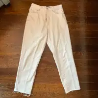 Vintage GAP White Basic Fit Jeans with raw hem-Size 10