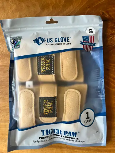 NEW unopened Tiger Paws Wrist Supports - Small, View more