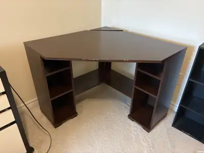 corner computer/study desk, View more