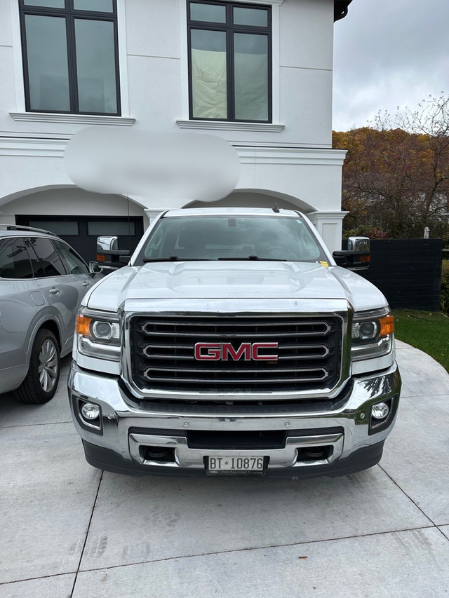 2017 GMC Sierra 2500HD Z71 in Cars & Trucks in Hamilton