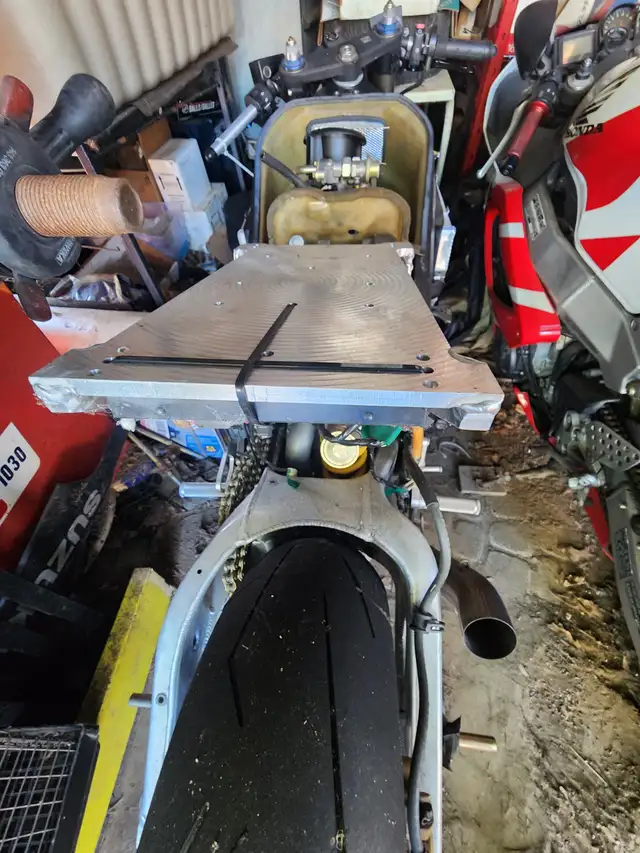 Honda RC51 Motorcycle Track, Race, Stunt Bike in Other in Windsor Region - Image 8