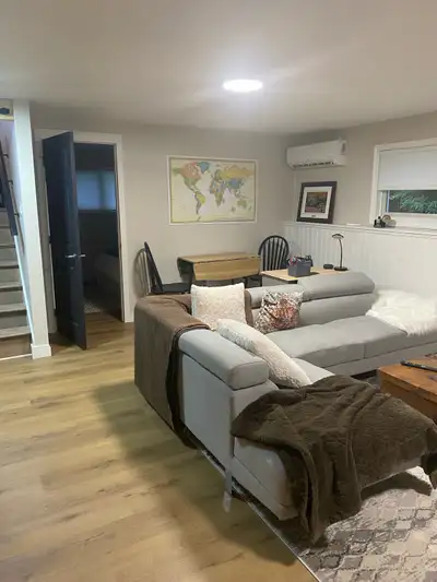 1 bedroom basement apartment. Heat, lights, WiFi, laundry included. No pets.