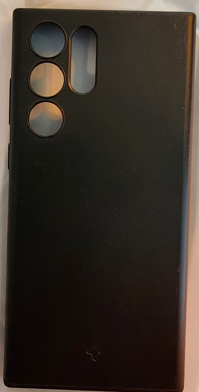 Case pour Samsung S22 Ultra noir  dans Accessoires pour cellulaires  à Saint-Hyacinthe - Image 4