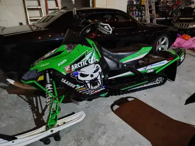 2010 SnoPro 500 in excellent condition used to be owned by snowtrax tv and aired on snowtrax tx when...