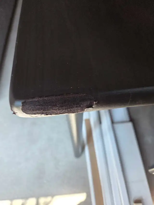 Kitchen Table and Chairs in Dining Tables & Sets in Markham / York Region - Image 8
