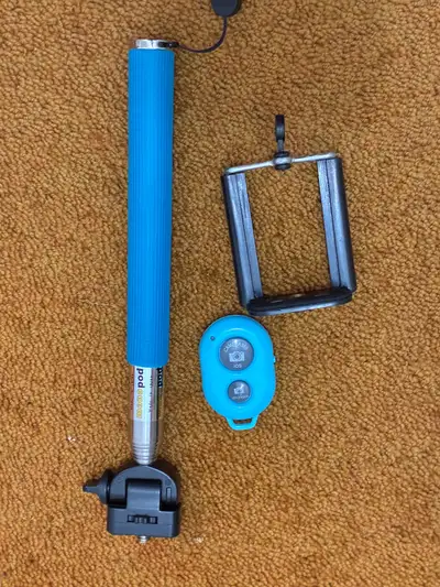 MoniPod Selfie Stick, View more