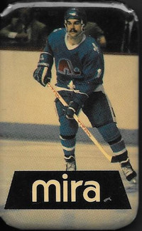 Sport Hockey - Macaron MIRA de la NHL diamètre de 4.5cm x 7cm