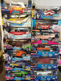 1:18 Diecast Muscle Machines Car and Truck Collection
