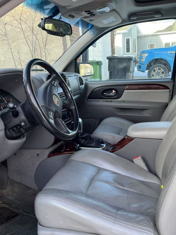 2006 GMC envoy xl in Cars & Trucks in Edmonton - Image 3