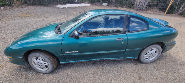 1999 Sunfire for Sale in Cars & Trucks in Whitehorse