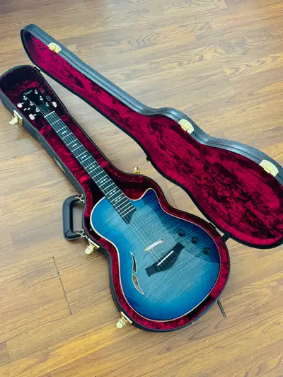 Taylor T5z acoustic electric hybrid guitar, View more