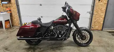 124 built by Welch Motorcycle (only the best of the best parts in engine to many to list) 4000km on...