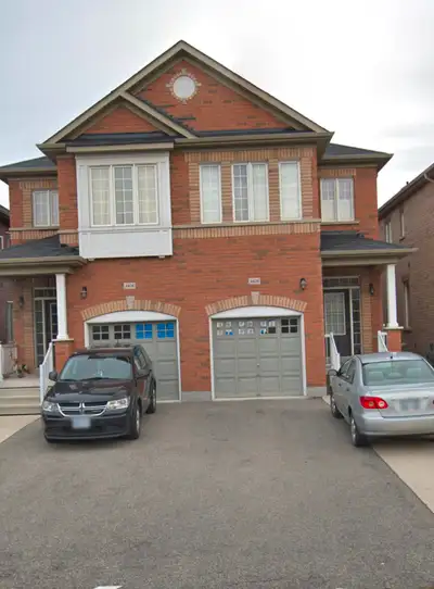 Basement Apartment near Square one
