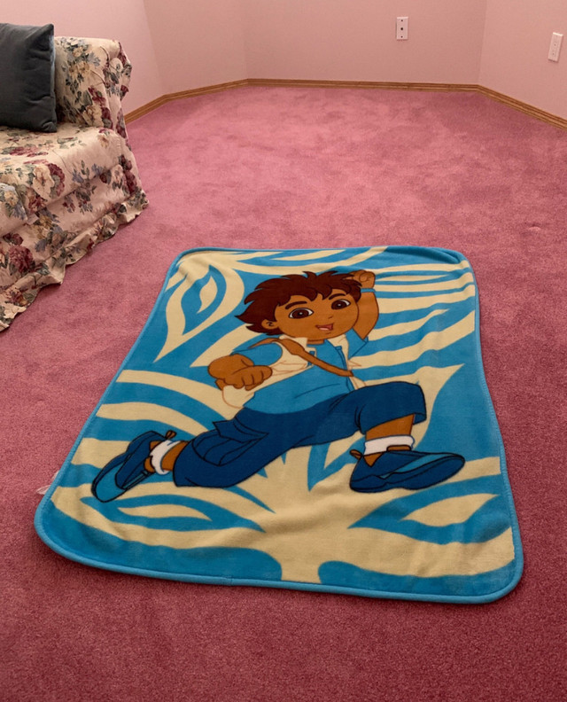 2 KIDS BLANKETS $15, FOR BOTH, in Other in Edmonton - Image 2