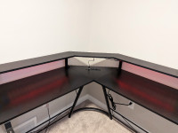 L Shaped Gaming Desk with Led Lights ＆Power Outlet