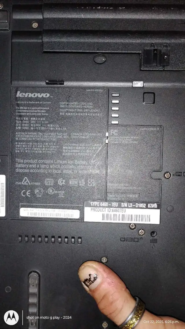 lenovo thinkpad T61 in Laptops in Ottawa - Image 4