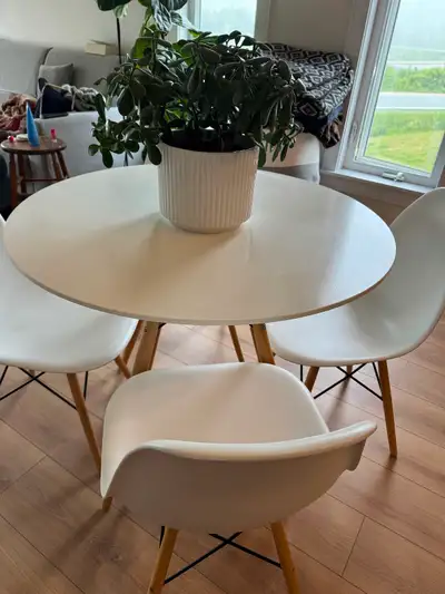 Structube Eiffel Table & Chairs, View more