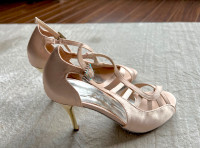 Professional ballroom dance shoes
