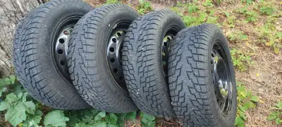 They were installed on a Lexus hs250h. The condition is close to perfect.