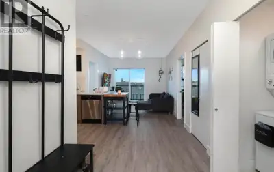 2 Bedroom/2 Bathroom Condo For Rent