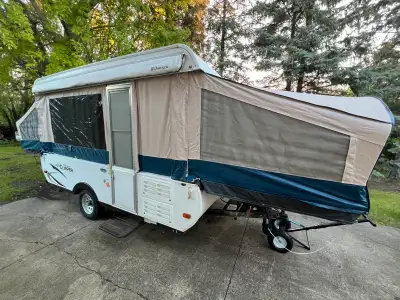 Pop Up Camper for rent! Call or Text two04 eight05 five449 to make a reservation or with any questio...